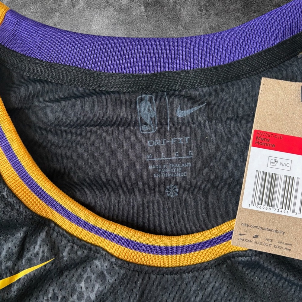 Nike Kobe Bryant Lakers Black Mamba City Edition Jersey 8 24 FN7297-010 Mens L - Picture 7 of 8